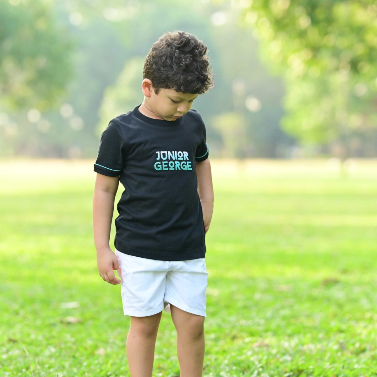 Crew Neck Black Junior George - Image 1