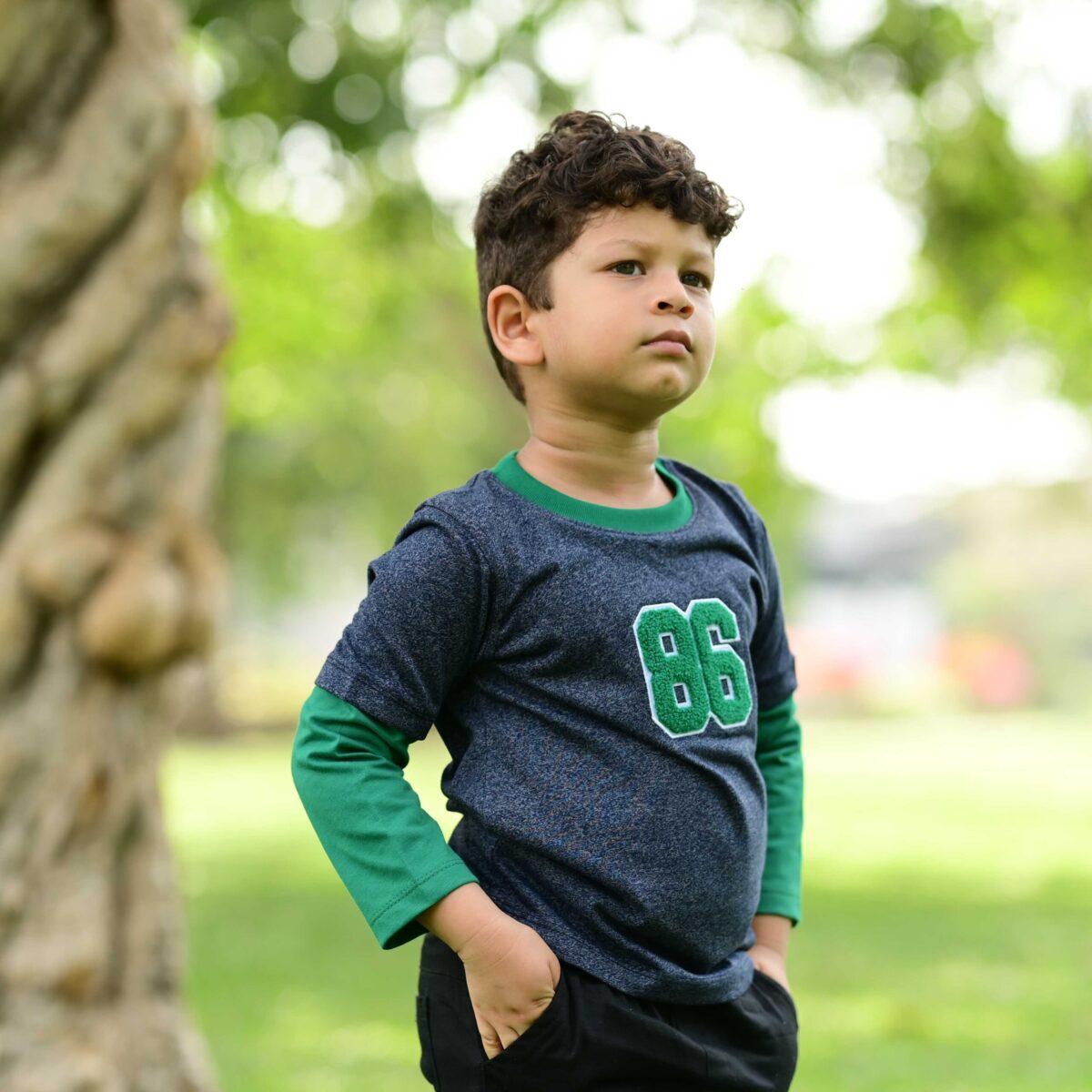 Crew Neck Grey/ Green Long Sleeves 86 - Image 2